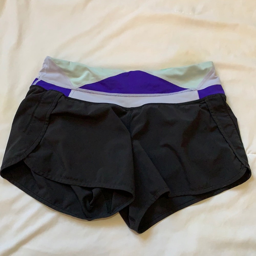Women’s Lululemon shorts